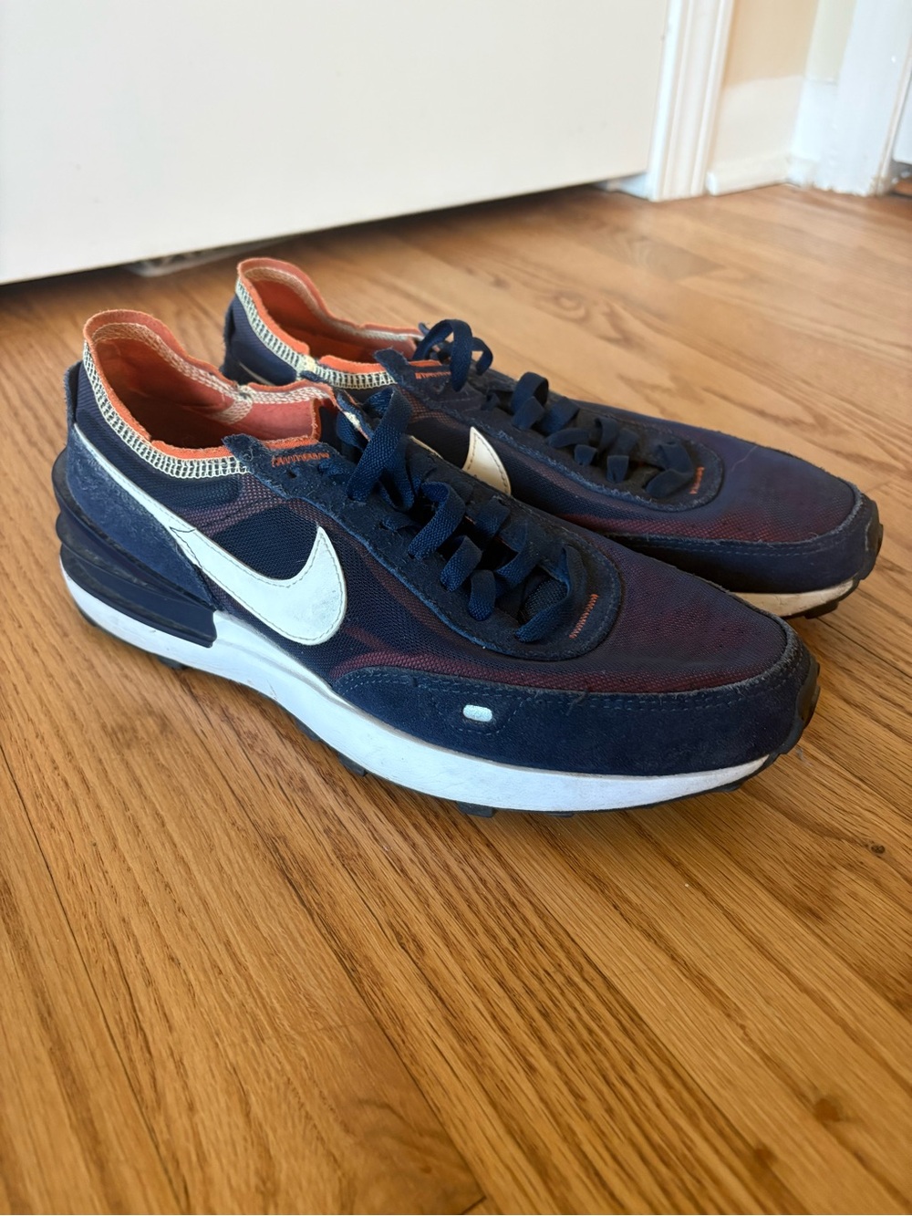 Nike Men’s Navy and White Sneakers